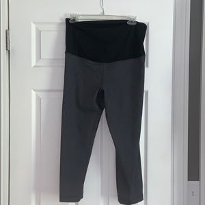 EUC maternity yoga pants